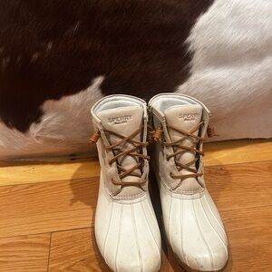 Cream Sperry Duck Boots